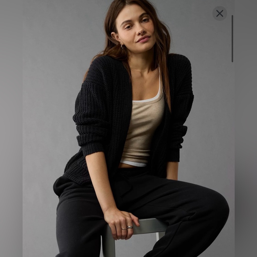 American Eagle Outfitters Black Open-Front Knit Cardigan